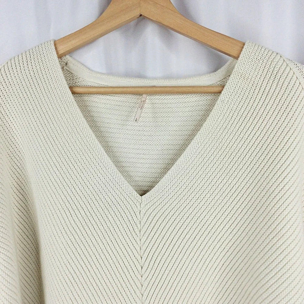 Free People La Brea V-Neck Sweater Women's Size Large Ivory V-Neck Slouchy Boxy